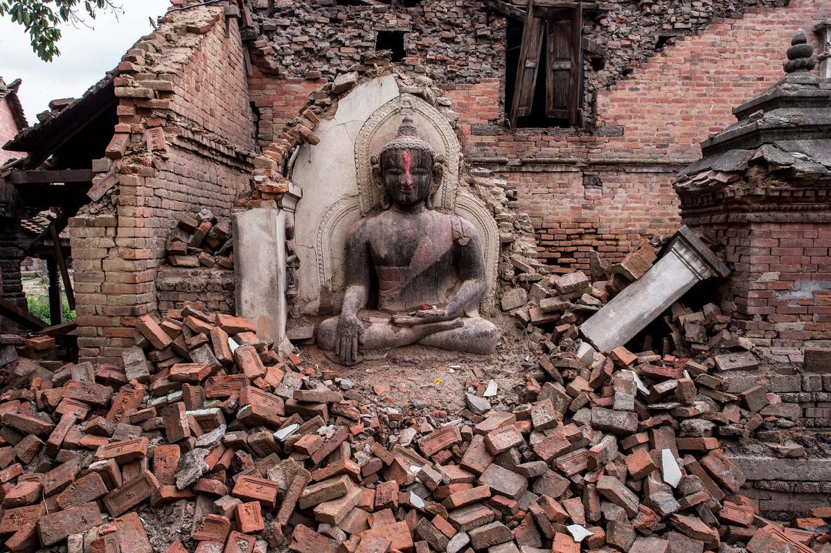 What Tourists Need to Know About Earthquakes and Other Geohazards