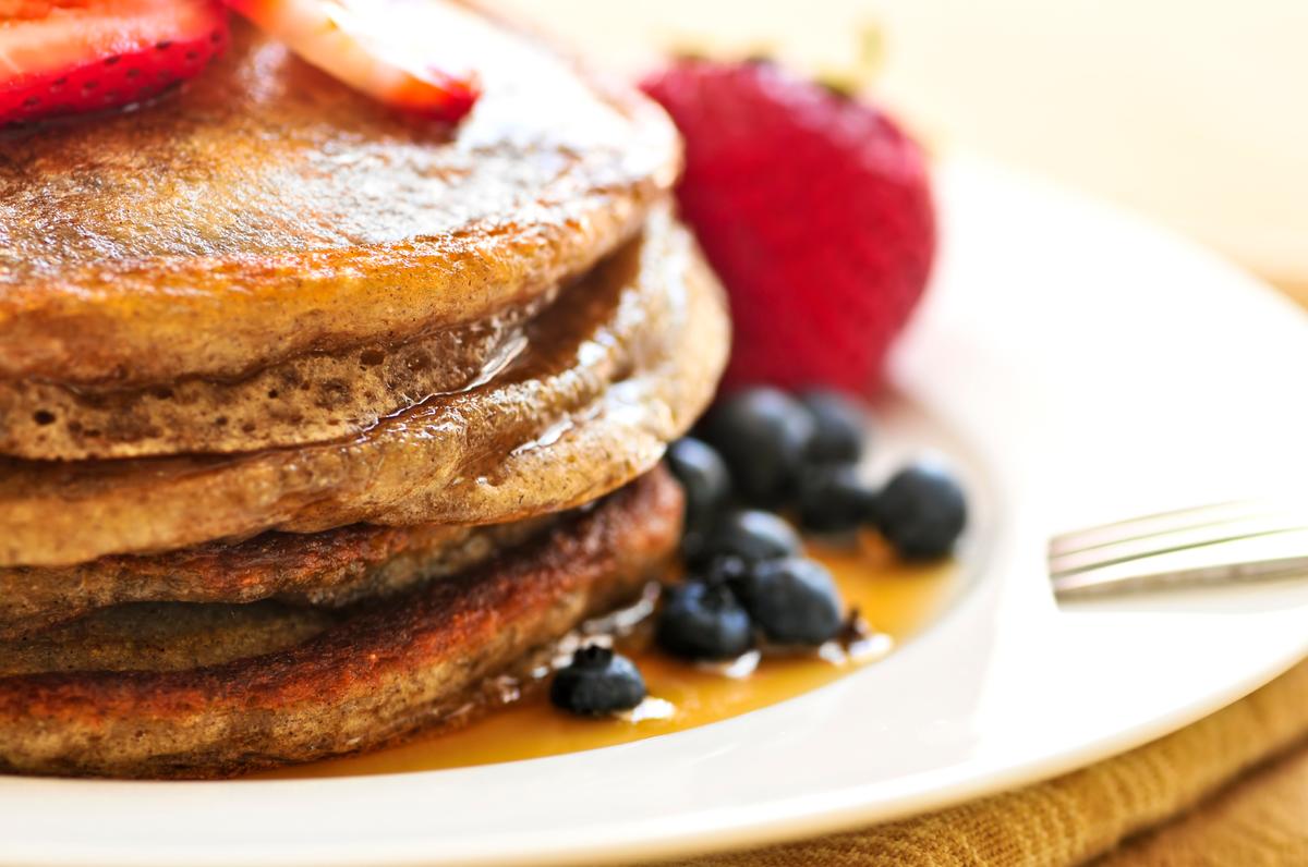 Fluffy Banana Pancakes (Recipe)