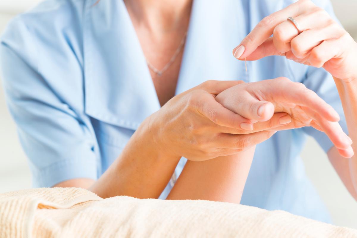 Acupuncture Can Reduce Side Effects of Breast Cancer Treatment