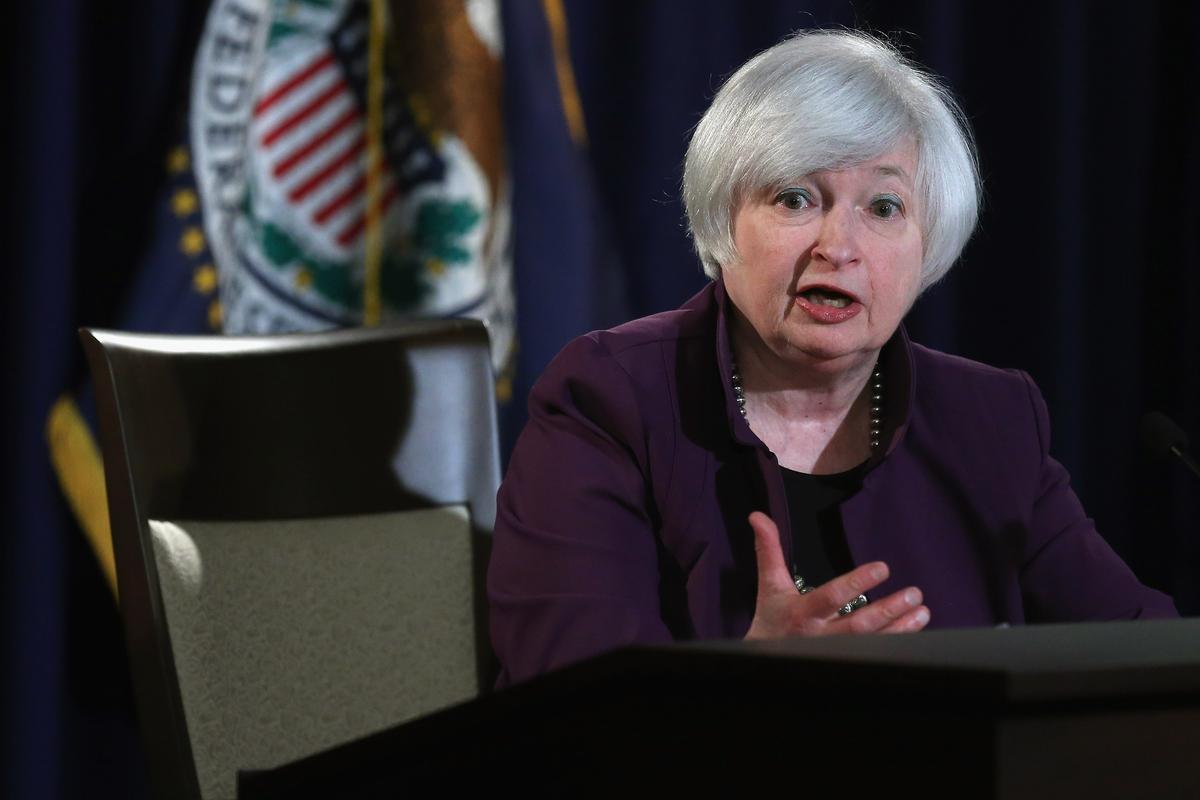 Fed Keen on Raising Rates, Albeit Slowly