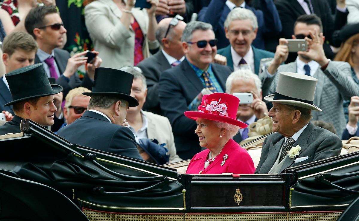 Queen Elizabeth to Begin Germany State Visit