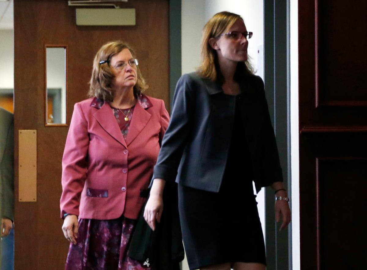 Fraying Family Ties Cut to Heart of Theater Gunman’s Defense