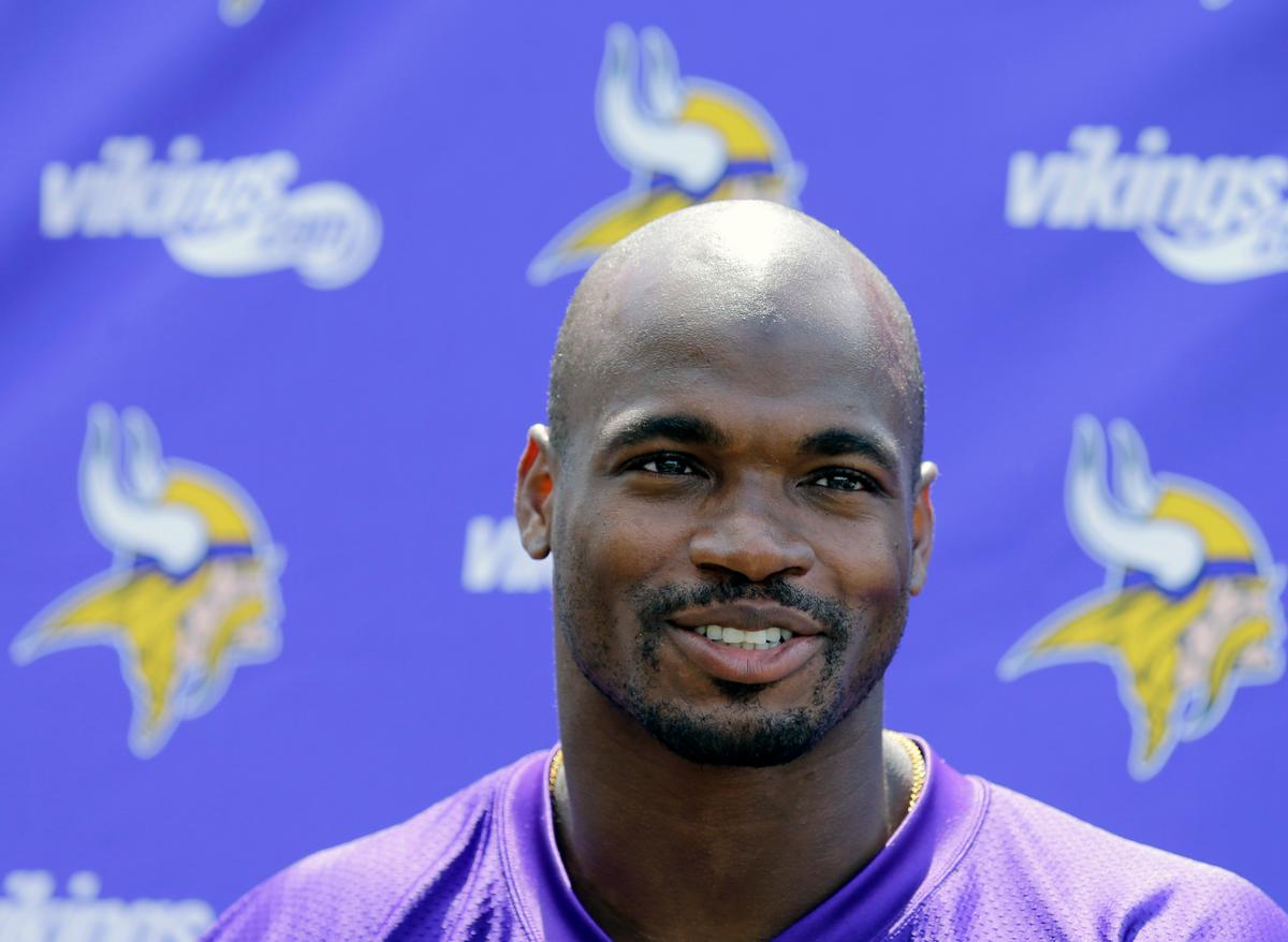 Former Minnesota Vikings MVP Adrian Peterson Arrested in Texas on DWI and Weapons Charges