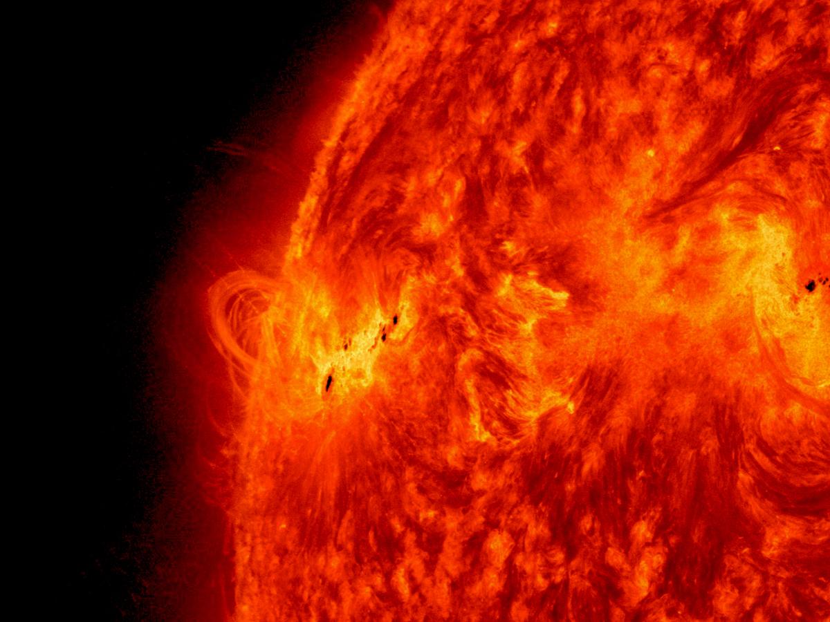 The Scorching Winds on the Surface of the Sun – and How We’re Forecasting Them