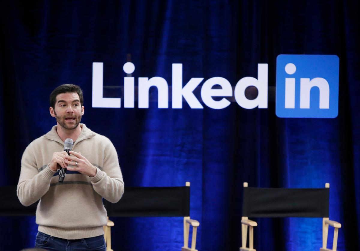 Microsoft to Buy LinkedIn for $26.2 Billion