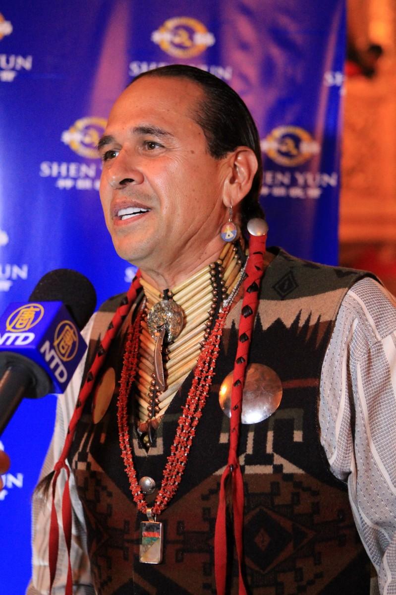 American-Indian Spiritual Healer: Shen Yun ‘Sparks and ignites the heart’