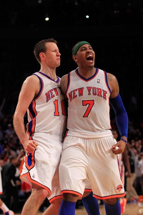 Anthony Scores 43; Knicks Beat Bulls in OT