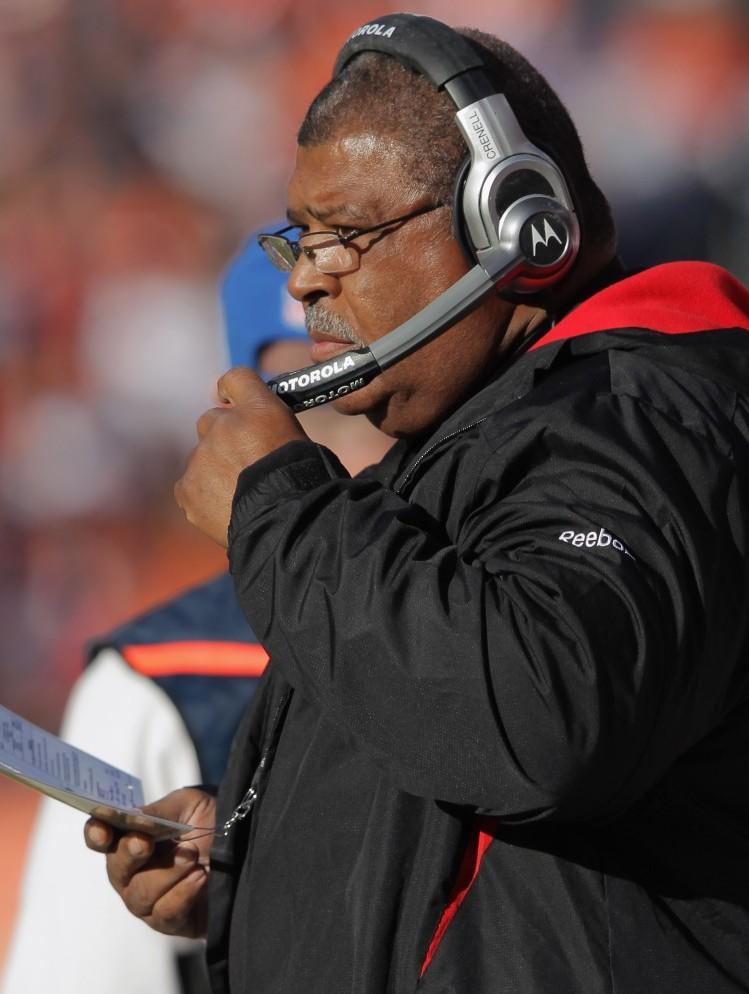 Chiefs Name Romeo Crennel Head Coach