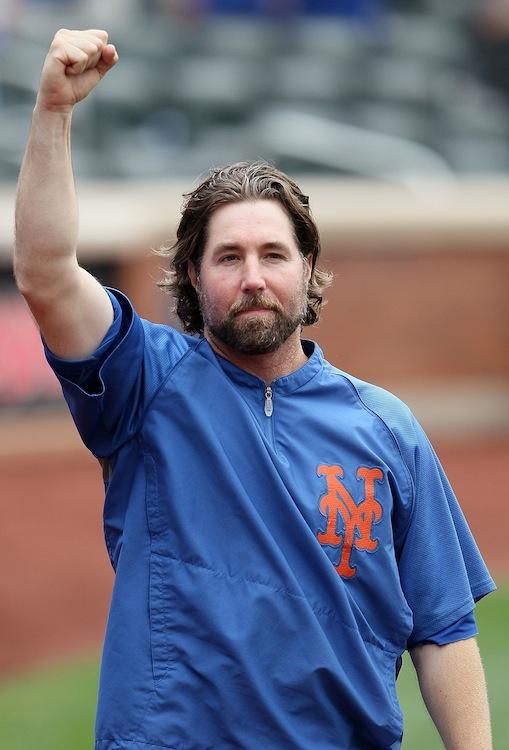 Dickey Strikes out 13; Wins 20th Game