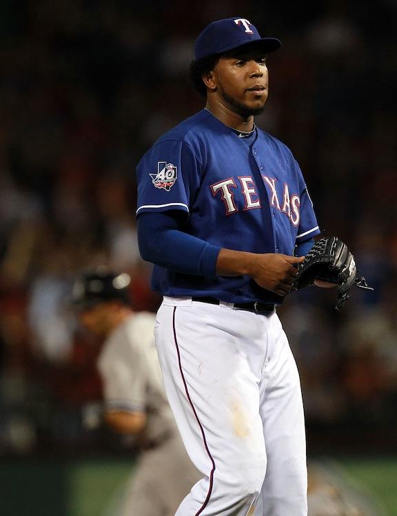 Rangers Put Feliz on DL