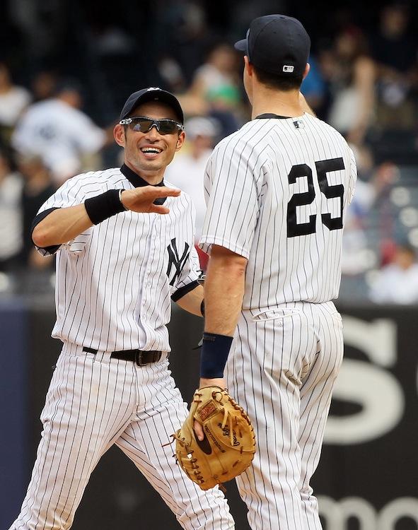 Ibanez Drives in Three in Yankees Win