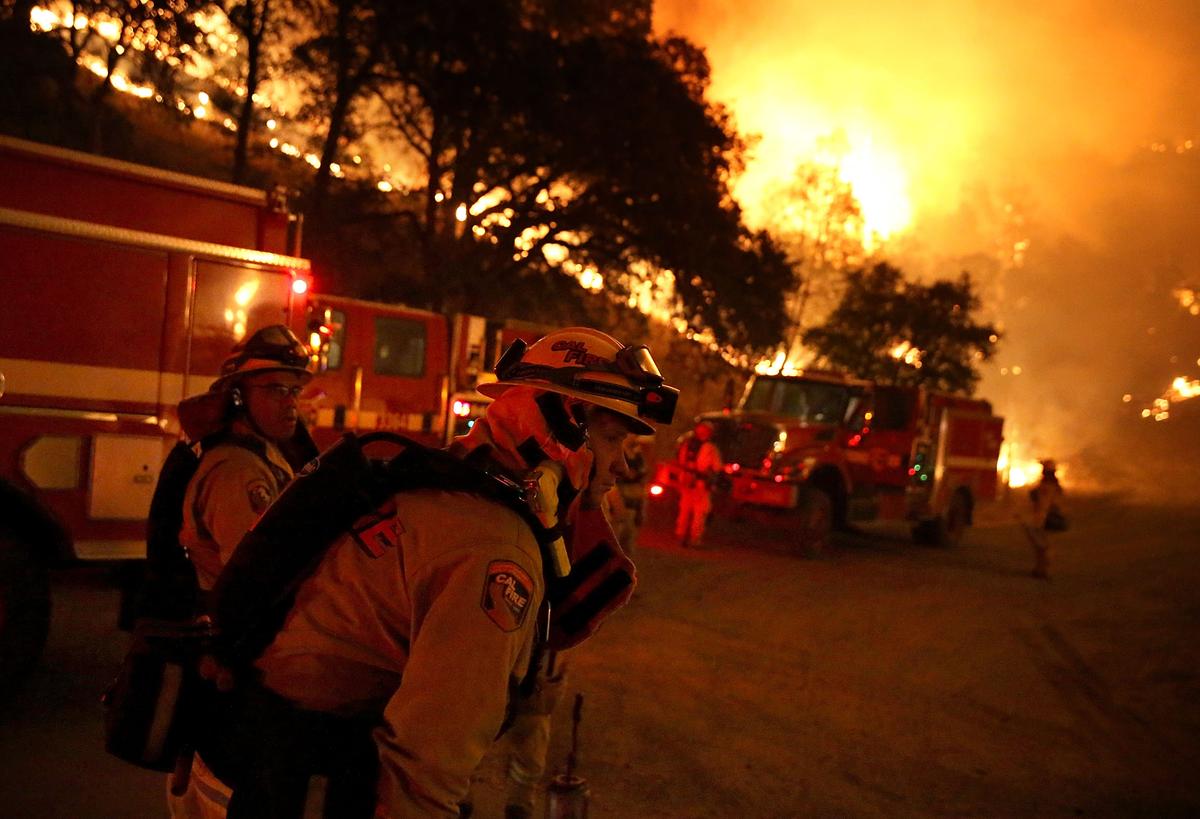 Week-Old Wildfire Wreaks Havoc on California Vacation Spot