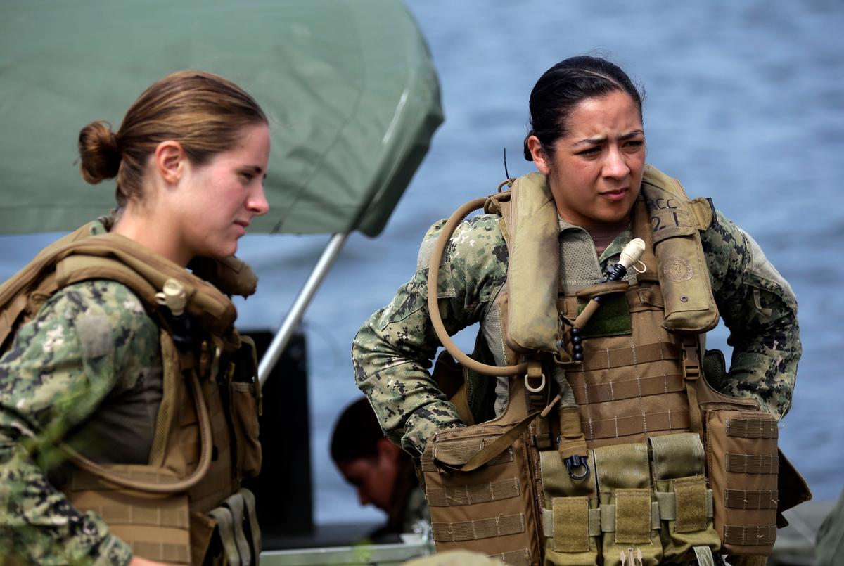 Navy SEALs Ready to Open Doors to Women