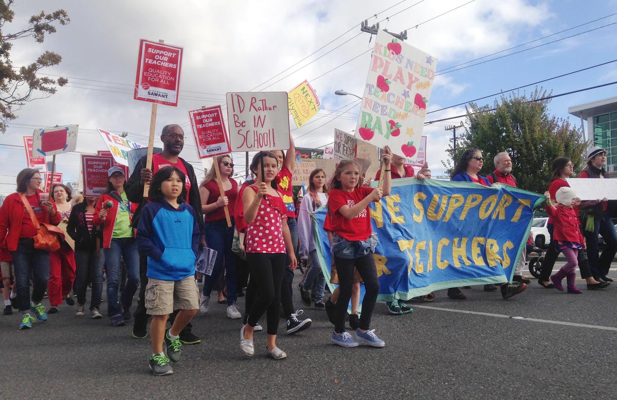 Striking Seattle Teachers, District Reach Tentative Deal