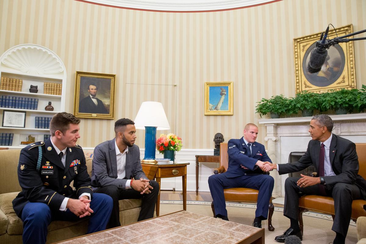 Obama: Trio Who Thwarted Train Attack Are ‘Best of America’