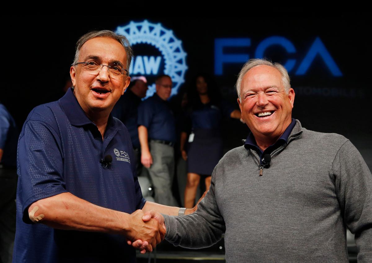 UAW-Fiat Chrysler Pact Raises Pay, Profit-Sharing