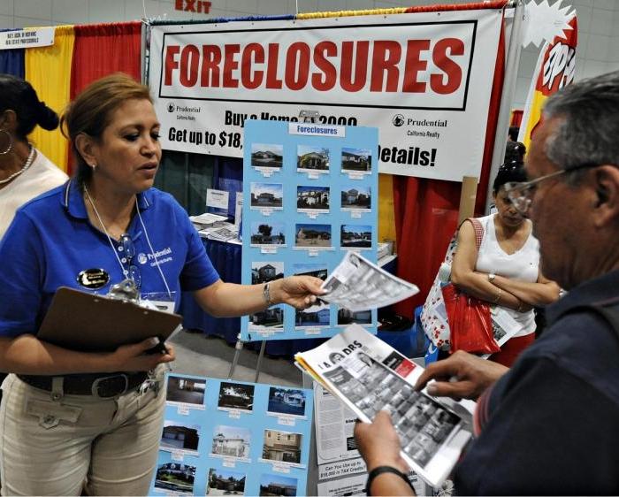 US Residential Foreclosures Spike in First Quarter as Consumer Financial Pressures Mount
