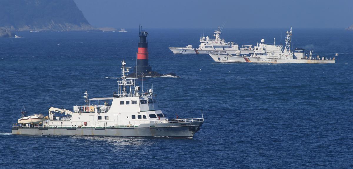 Fate Unknown of Ship Caught in Hurricane Joaquin Off Bahamas