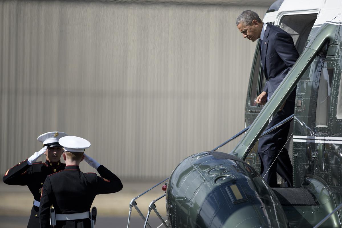 Obama Focusing on Condolences, Not Gun Laws, in Oregon Visit