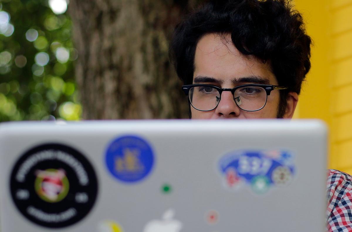 An Obsessive Bunch Penetrates North Korea’s Totalitarian Fog