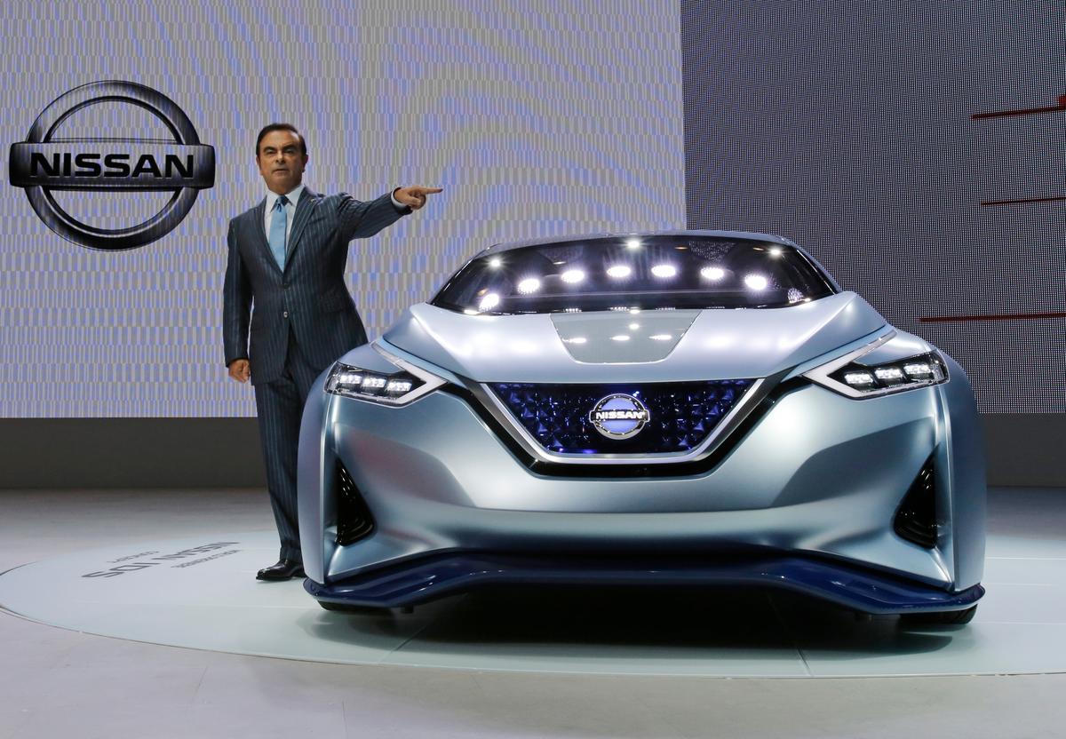 Green Self-Driving Cars Take Center Stage at Tokyo Auto Show