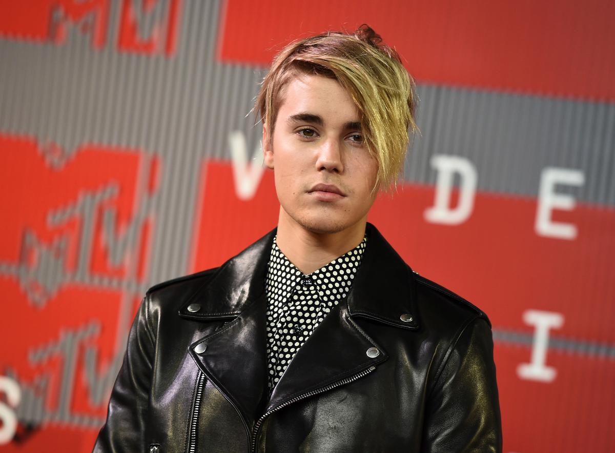 Argentina Court Indicts Bieber Over Attack on Photographer