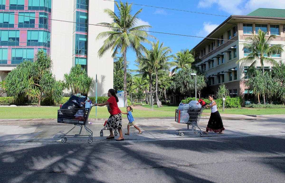 Homelessness in Hawaii Grows, Defying Image of Paradise