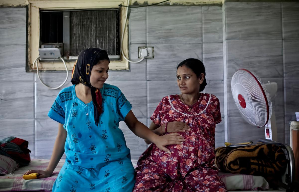 Surrogates Feel Hurt by India’s Ban on Foreign Customers