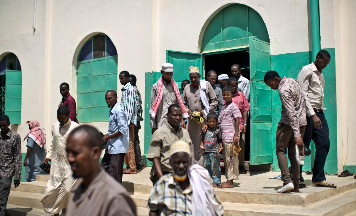 In Kenyan Town, Christians Worship Under Police Guard