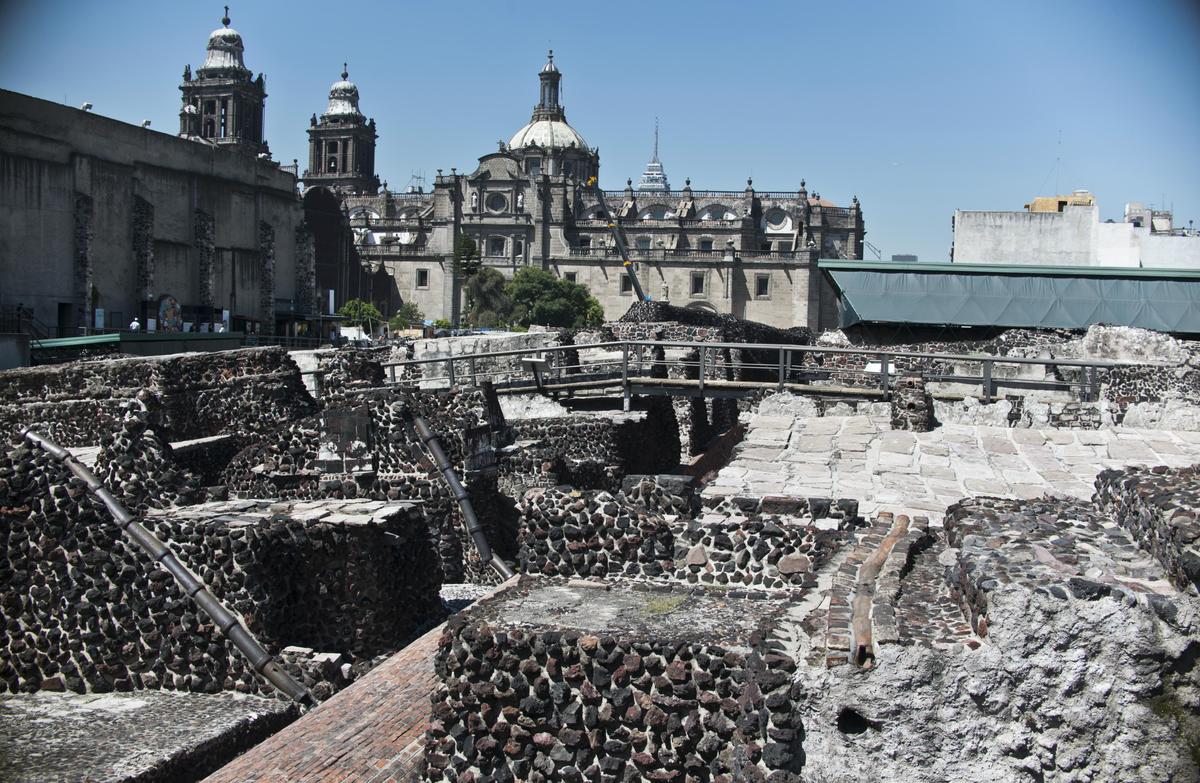 Mexico Experts: Passageway May Lead to Aztec Ruler’s Tomb