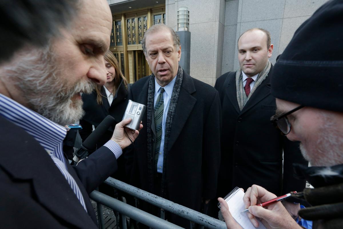 Secret Service Agent Sentenced in Online Currency Theft