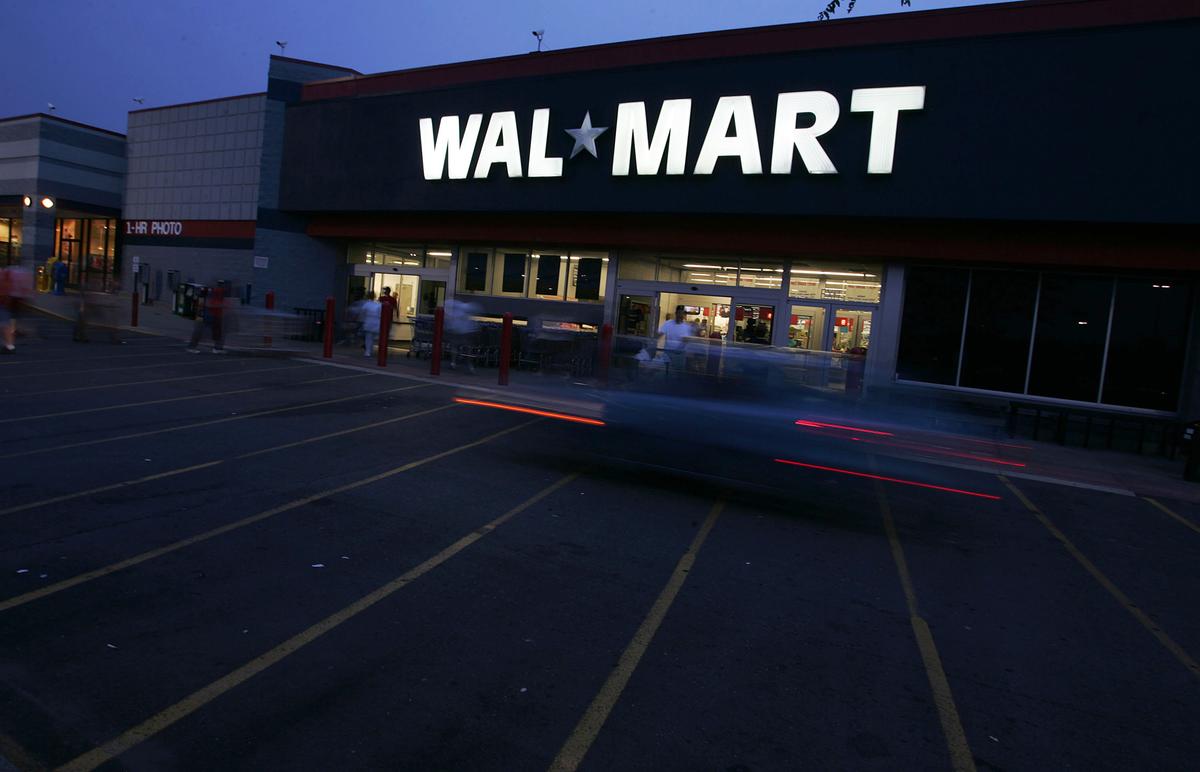 Police Investigate Suspicious Cell Phone Purchases at Missouri Walmart Stores