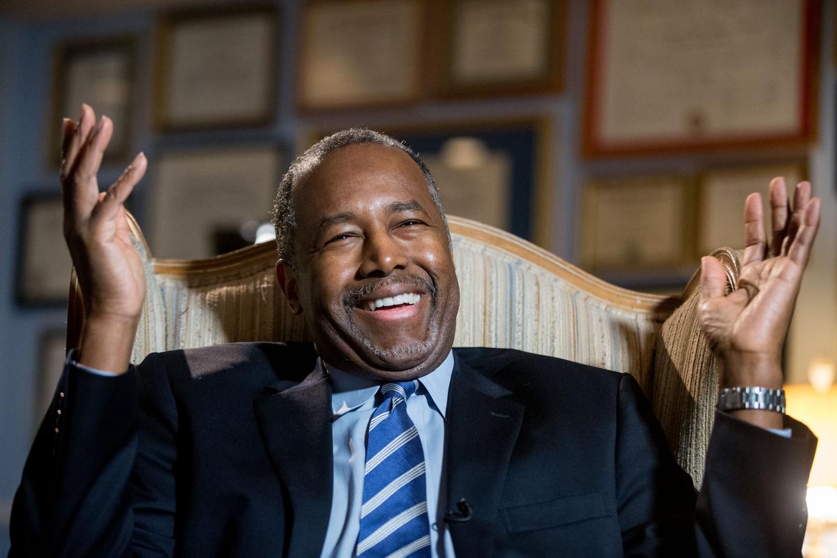 Trump Taps Ben Carson as Housing Secretary