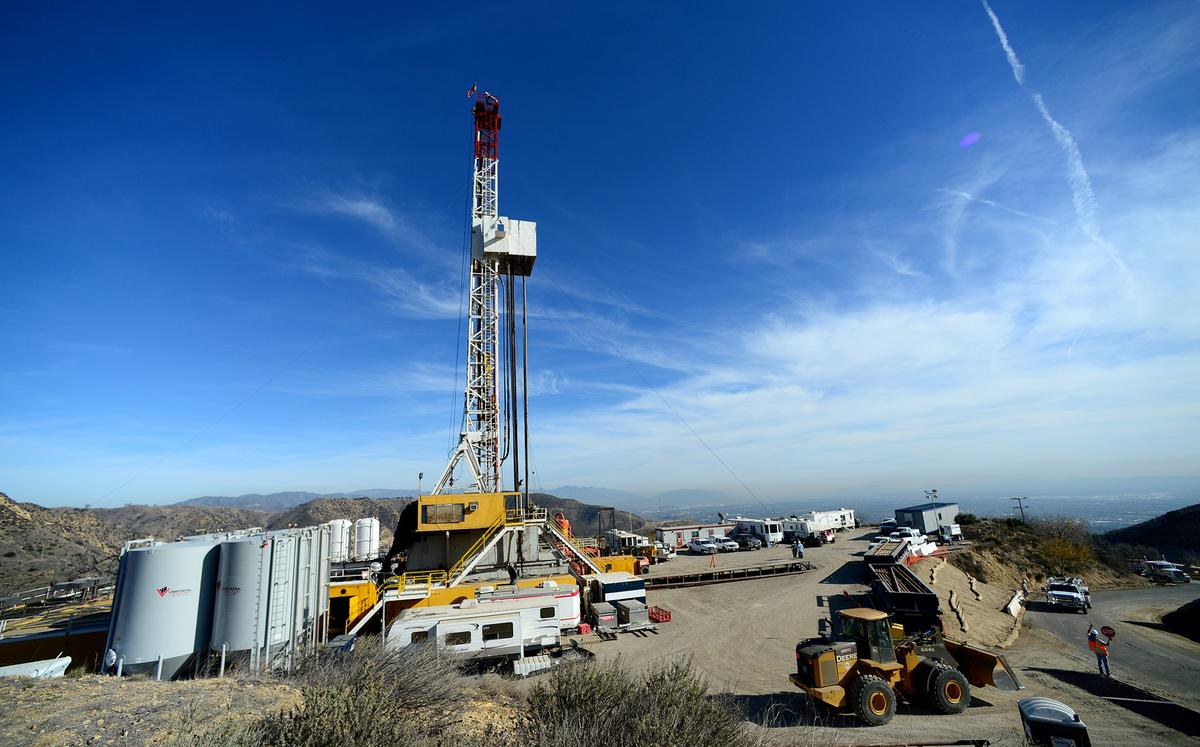 Aerial Footage of Aliso Canyon Shows Extent of Gas Leak Damage in California