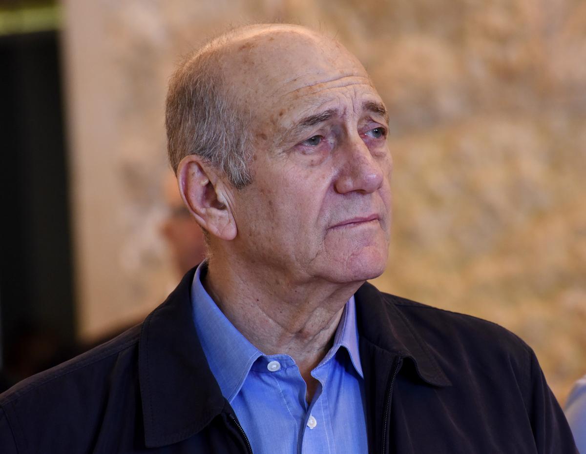 Israel’s Olmert to Become First Leader to Go to Prison