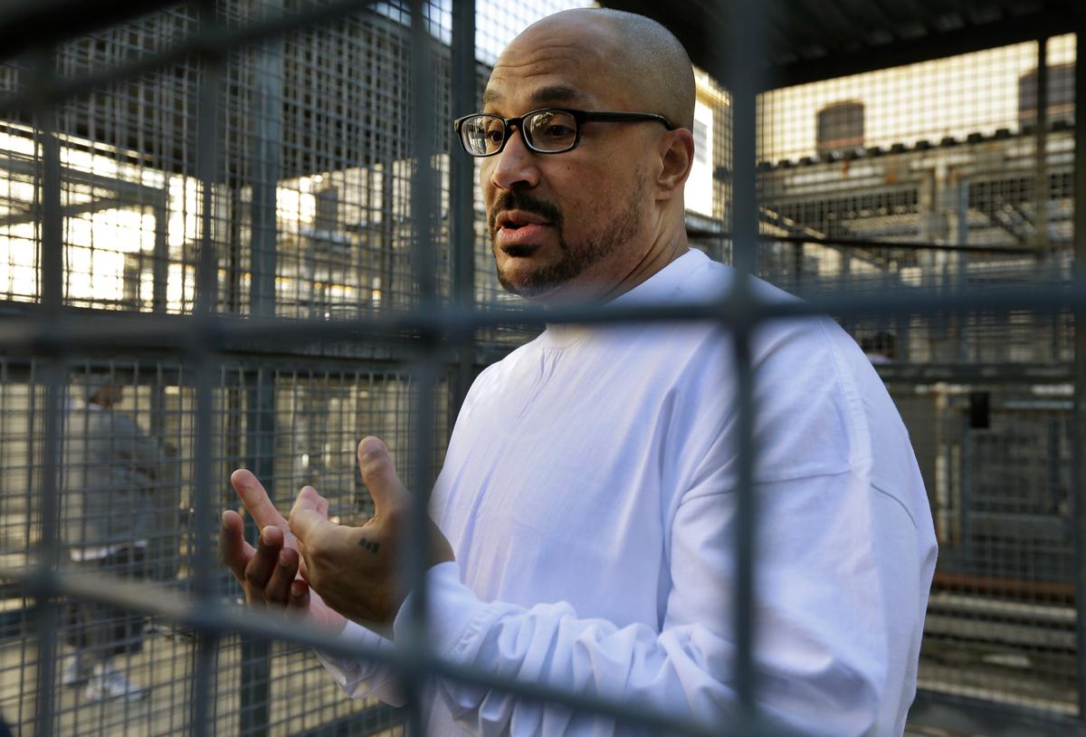 California Grants Rare Look Inside Largest Death Row