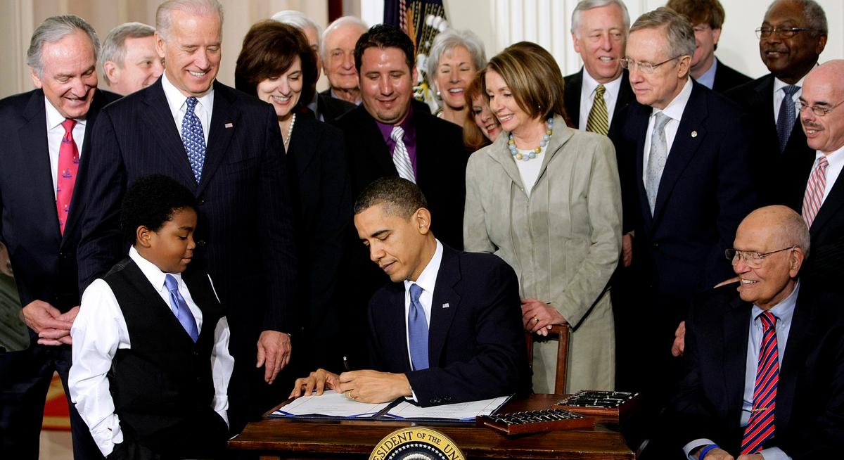 Obama Vetoes Bill to Repeal Signature Health Care Law