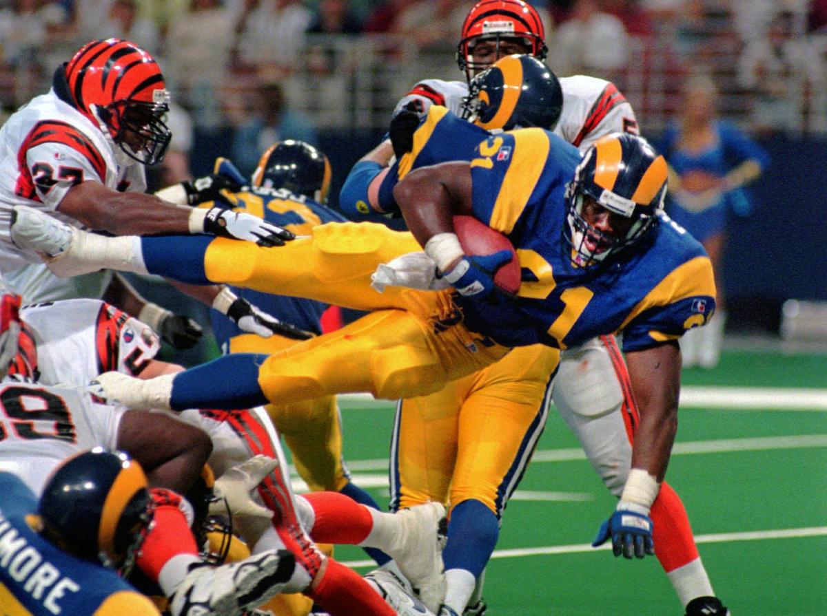 Ex-NFL Running Back Lawrence Phillips Found Dead in Prison