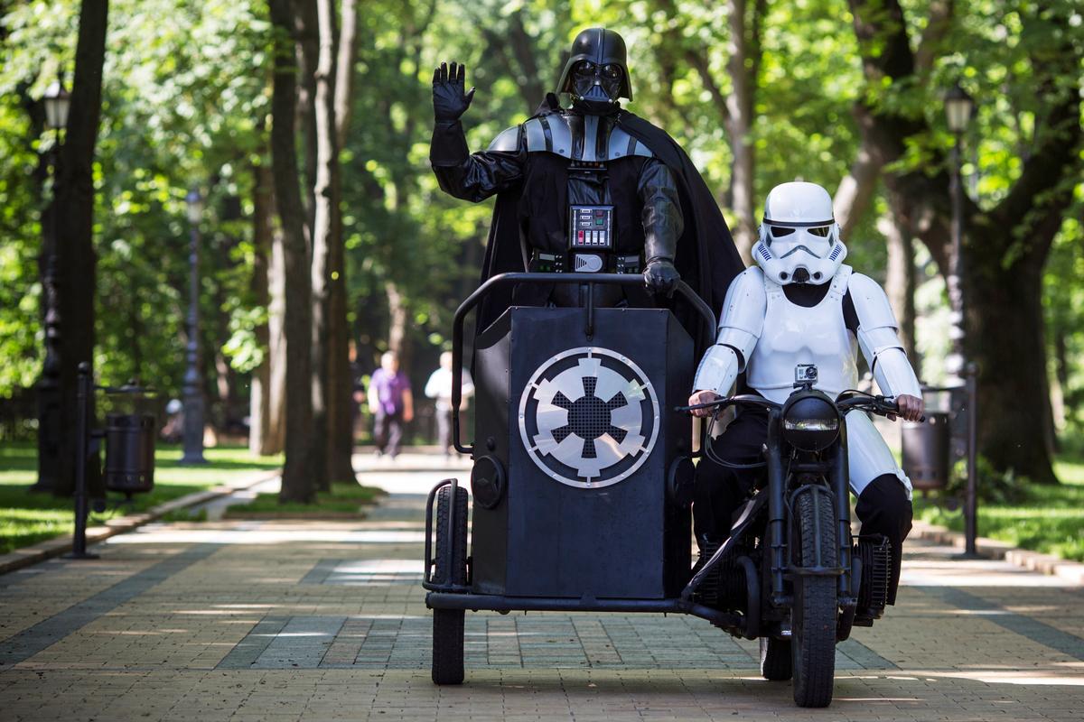 Darth Vader Statue Appears in Poland