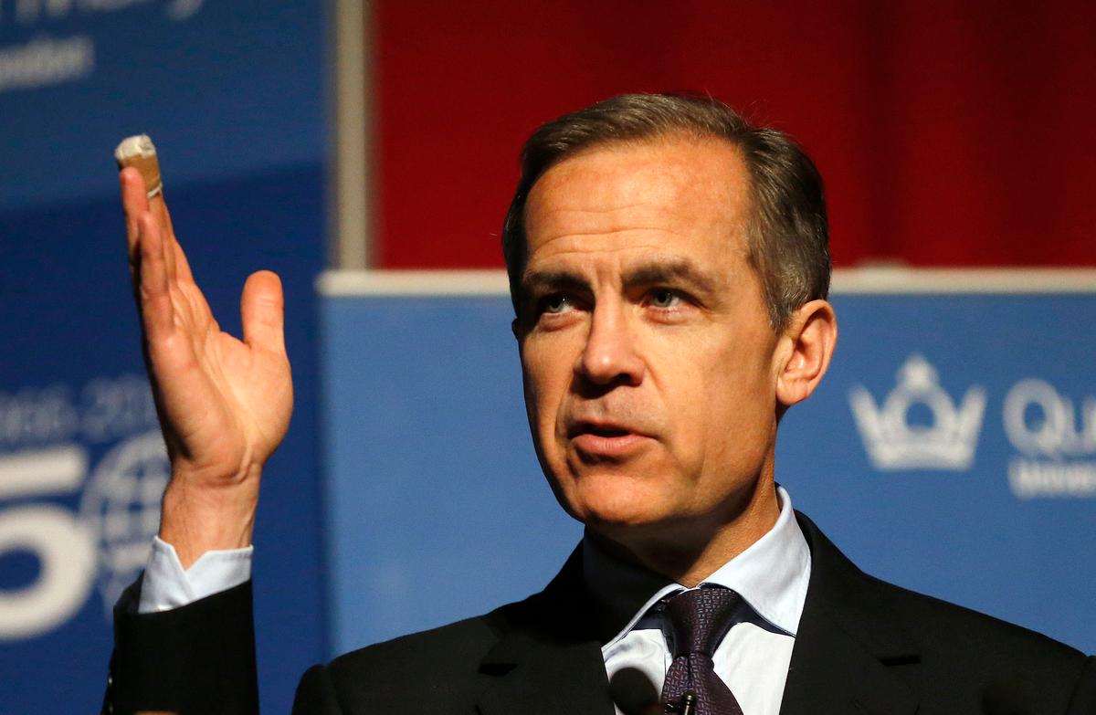 Bank of England Keeps Rates Steady, Cuts Growth Forecast