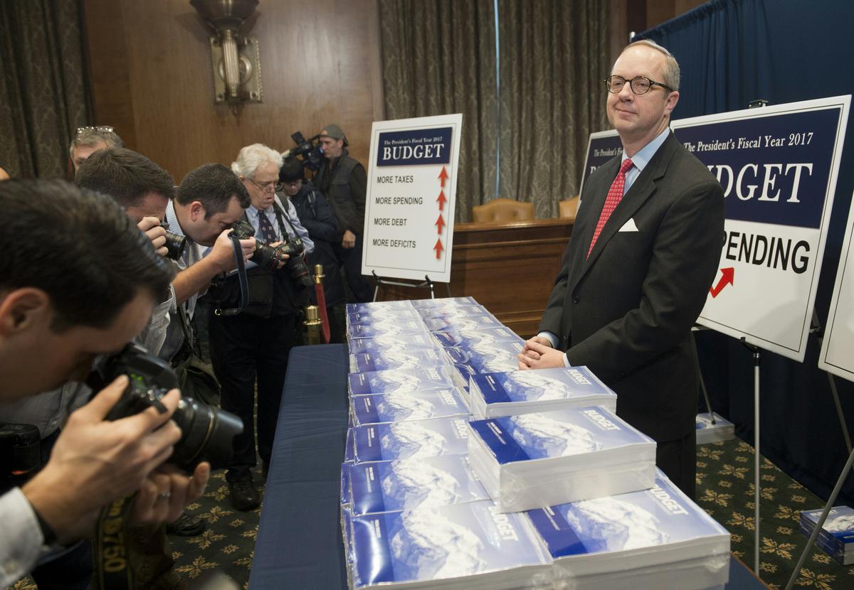 Obama to Release $4 Trillion-Plus Budget for 2017