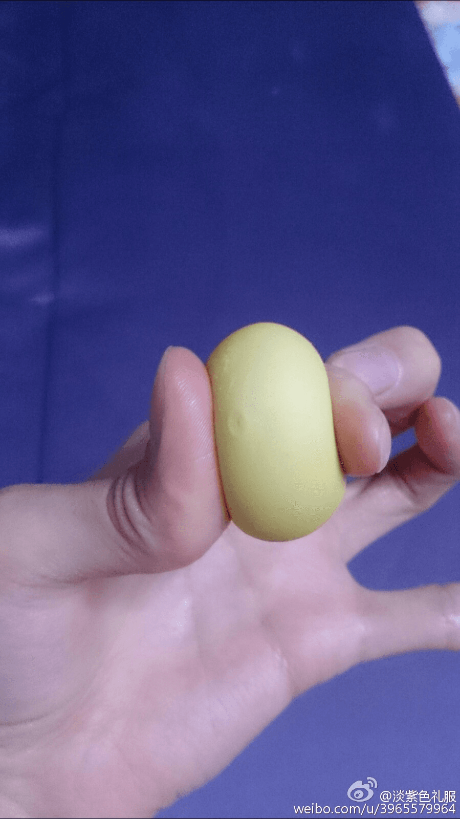 Watch: How China Makes Chemical-Laced Artificial Eggs