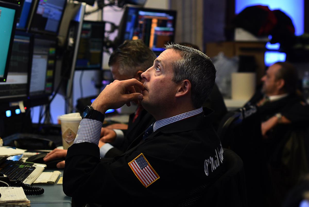 Chinese General Says ‘Contain the United States’ by Attacking Its Finances