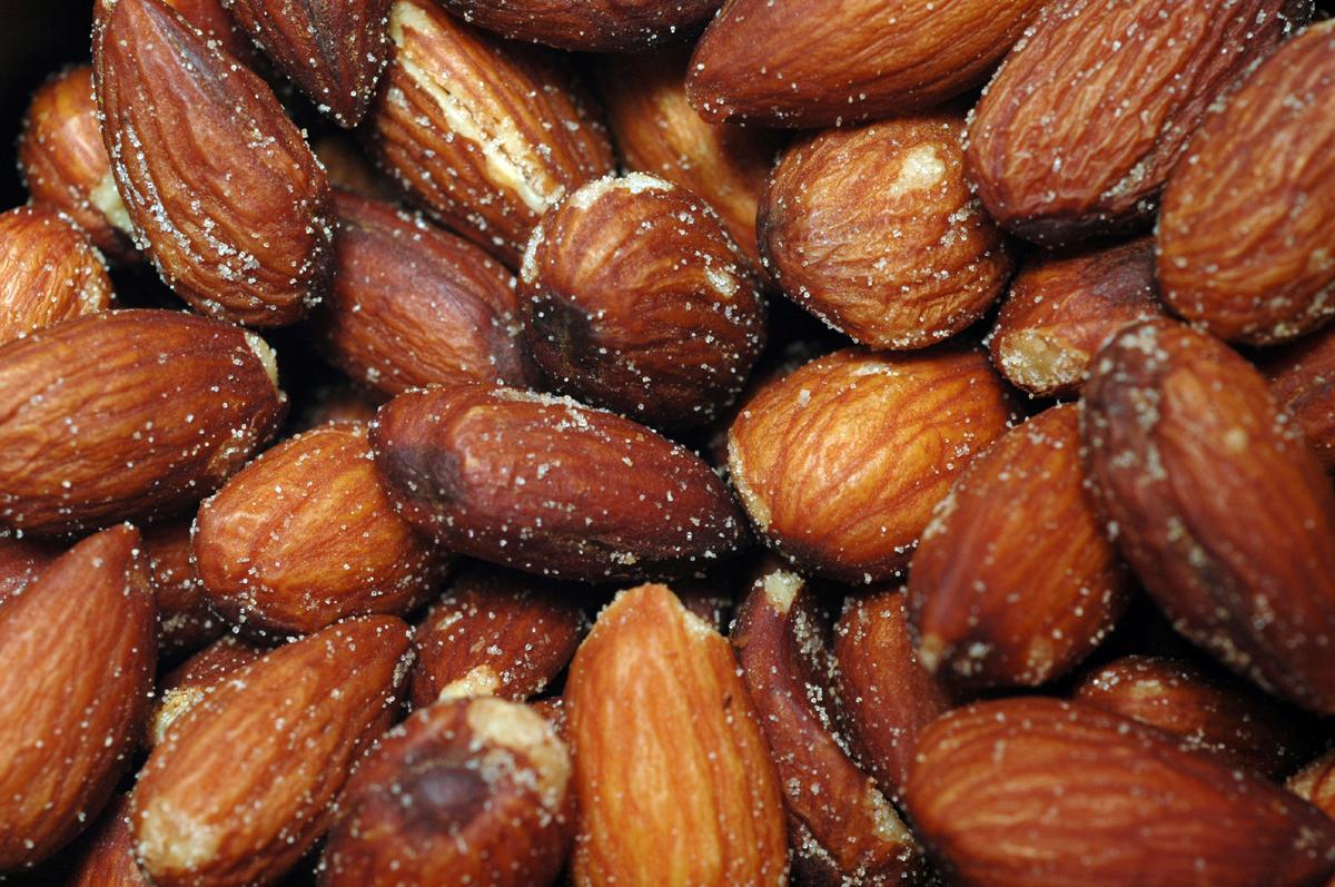 Almonds May Help Control Calories, Study Shows
