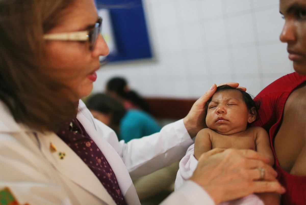 US, Brazilian Health Teams Go Into Slums to Start Zika Study