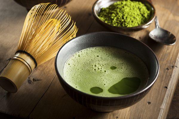 Green tea ahs anti-inflammatory, antioxidant, antiarthritic, antibacterial, and antiviral effects. (Thinkstock)