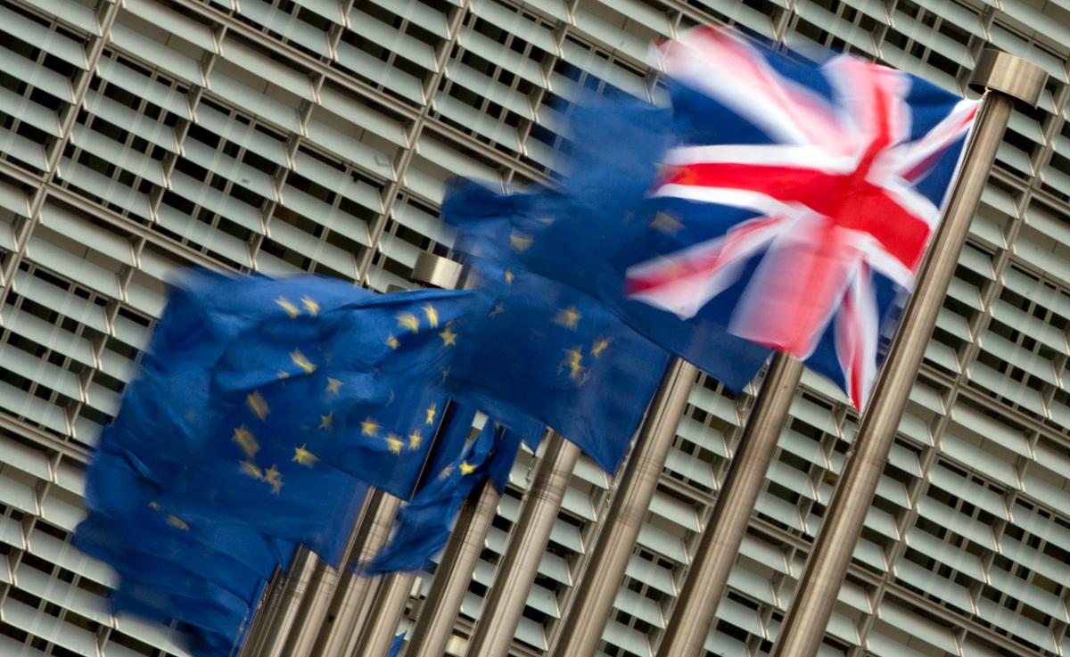 UK Report Says Leaving EU Would Cause Decade of Uncertainty
