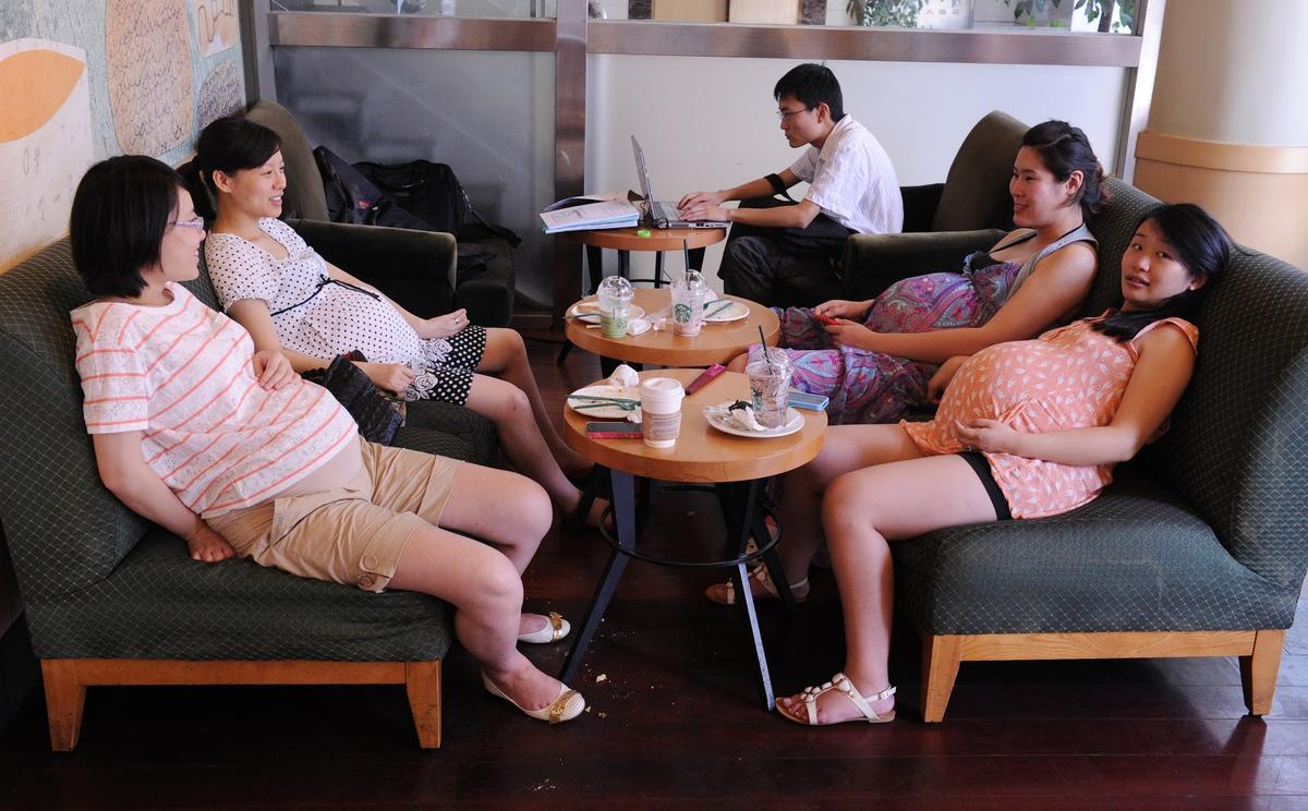 School in China Faces Teaching Shortage Because Half the Female Staff Wants to Give Birth in the Year of the Monkey