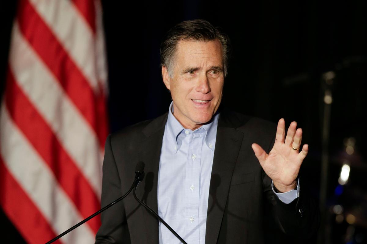 Romney Tries to Recruit Kasich, Ben Sasse for Third Party Run Against Trump