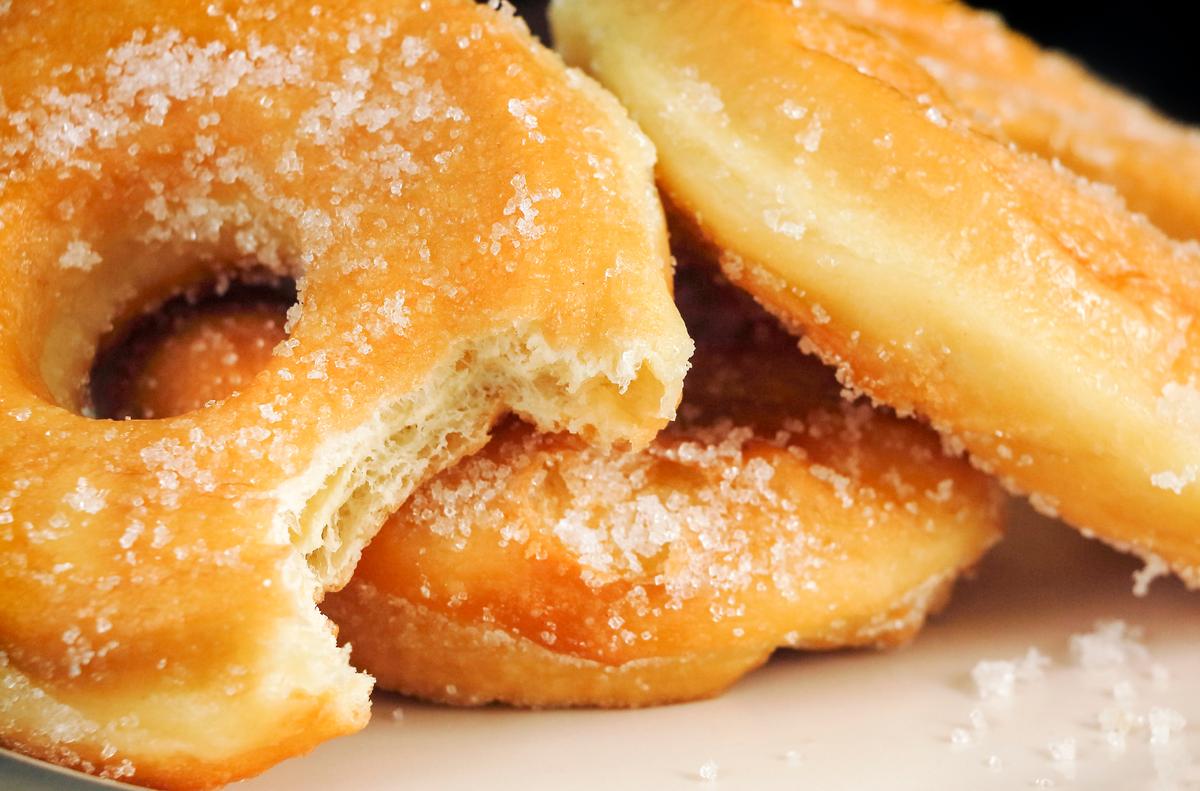 Move Over Cigarettes! Sugar and Starch Are Also Major Causes of Lung Cancer